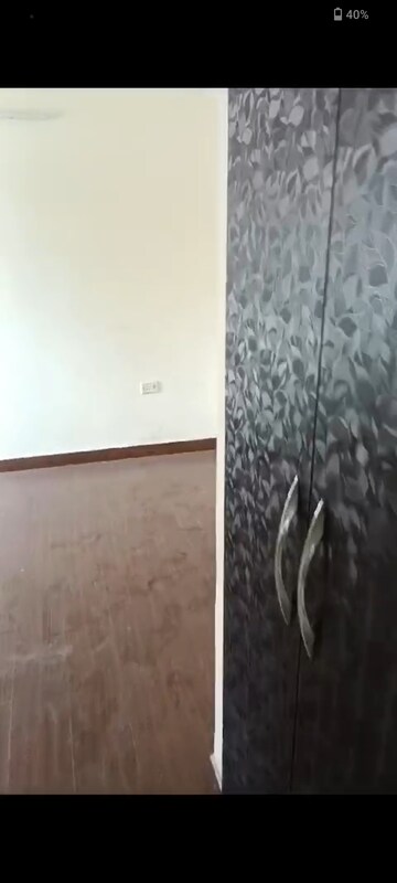 Balcony in 5 BHK Villa at Sector 40 – for Sale