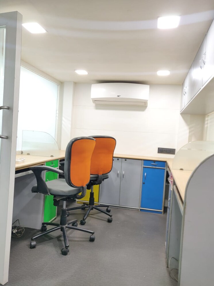 Team Area, orbit-industrial-estate Commercial Office Space 700 Sq.Ft. In Malad West Mumbai 8165708