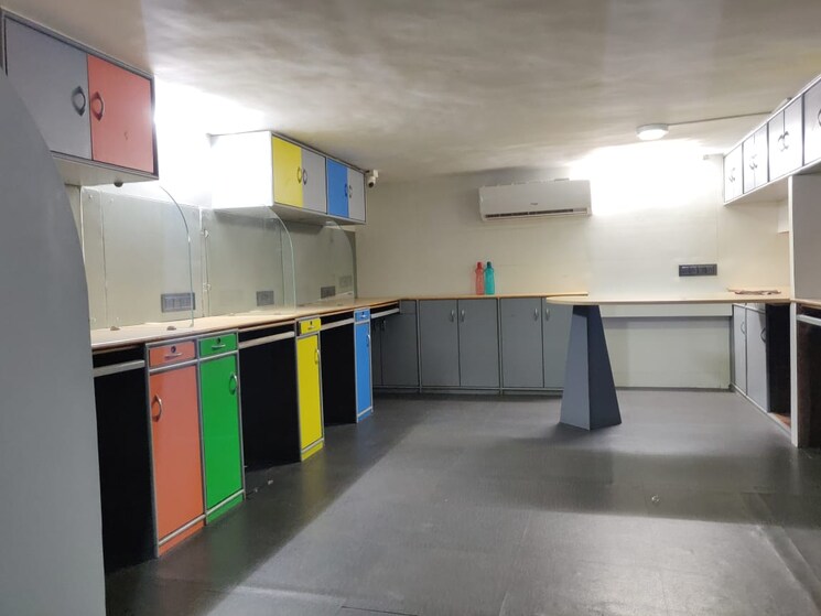 Team Area, orbit-industrial-estate Commercial Office Space 700 Sq.Ft. In Malad West Mumbai 8165708