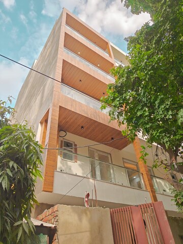 4 BHK Builder Floor – Exterior View View at Sector 40 - for Sale
