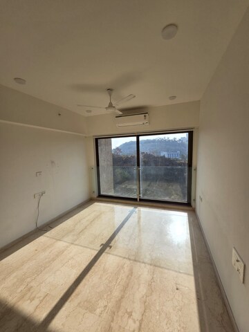 2 BHK Apartment For Rent in Kanakia Silicon Valley, Powai