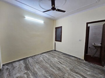 Room in 1 BHK Apartment at Saket – for Rent