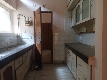 Kitchen in 2 BHK Builder Floor at RWA Apartments, Sector 31 – for Rent