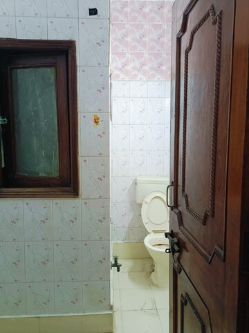 Bathroom in 2 BHK Builder Floor at Subhash Nagar – for Rent