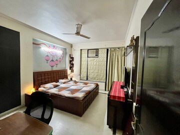 Living Room in 3.5 BHK Apartment at Orchid Island, Sector 51 – for Rent