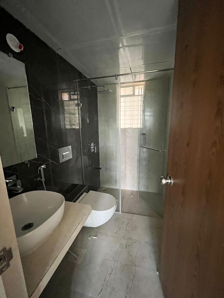 Bathroom, piramal-vaikunth 2 Bedroom 708 Sq.Ft. Apartment In Balkum Pada Thane 8165854