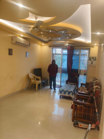 Living Room in 2.5 BHK Apartment at Orchid Island, Sector 51 – for Rent