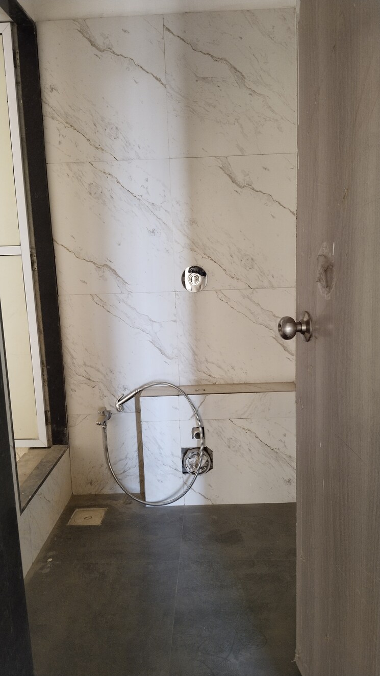 Bathroom, abhishek-shiv-shankar-residency 1 Bedroom 650 Sq.Ft. Apartment In Taloje Panchnad Navi Mumbai 8165884