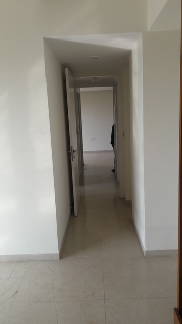 Furnished Amenities in 1 BHK Apartment at Mantri Serene, Goregaon East – for Rent