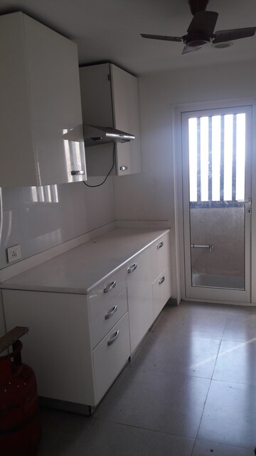 Team Area in 1 BHK Apartment at Mantri Serene, Goregaon East – for Rent