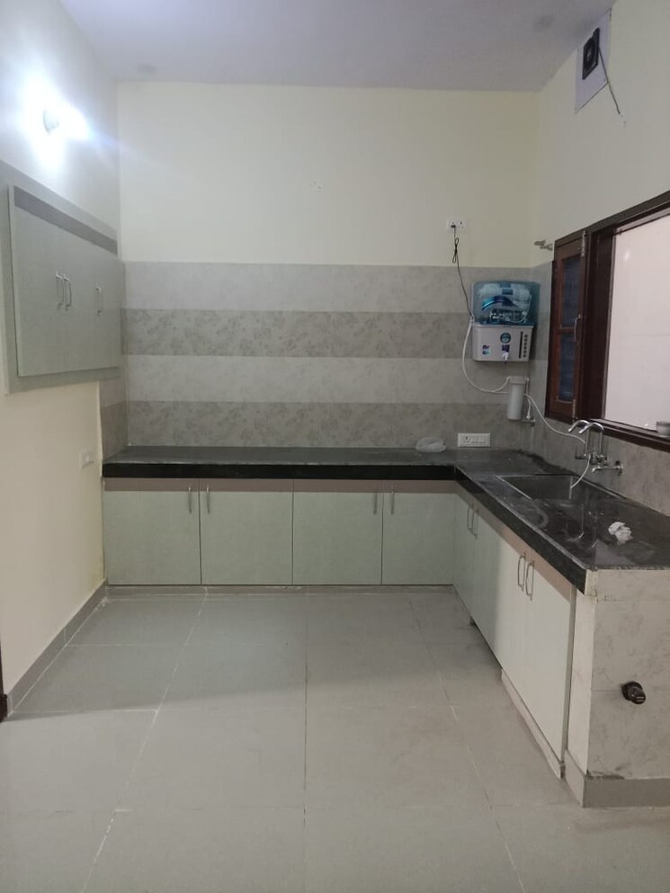 Kitchen, kharar mohali road 2 Bedroom 100 Sq.Yd. Independent House In Kharar Mohali Road Kharar 8165949