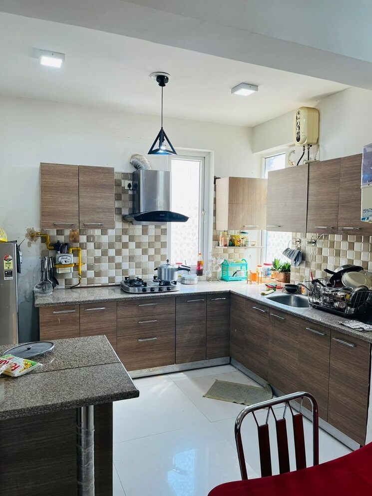 Kitchen, tulip-violet 4 Bedroom 2010 Sq.Ft. Apartment In Sector 69 Gurgaon 8165961