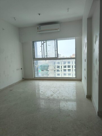 Room in 2 BHK Apartment at Rustomjee Erika, Bandra East – for Rent