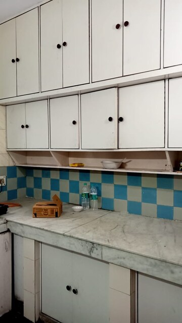 Master Bedroom in 2 BHK Builder Floor at Lajpat Nagar ii – for Rent