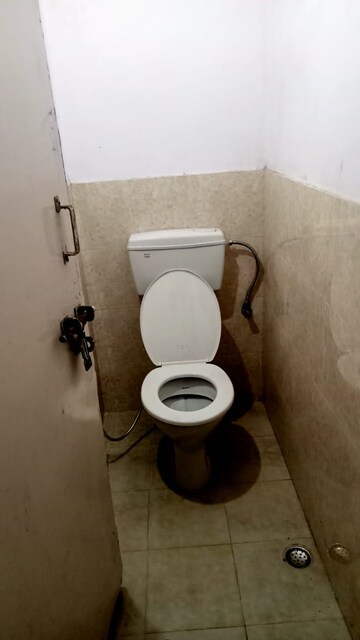 Bathroom in 2 BHK Builder Floor at Lajpat Nagar ii – for Rent