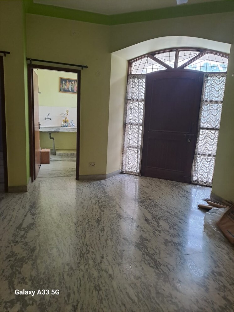 Room, palam-vihar-residents-association 2.5 Bedroom 1100 Sq.Ft. Builder Floor In Palam Vihar Gurgaon 8166096