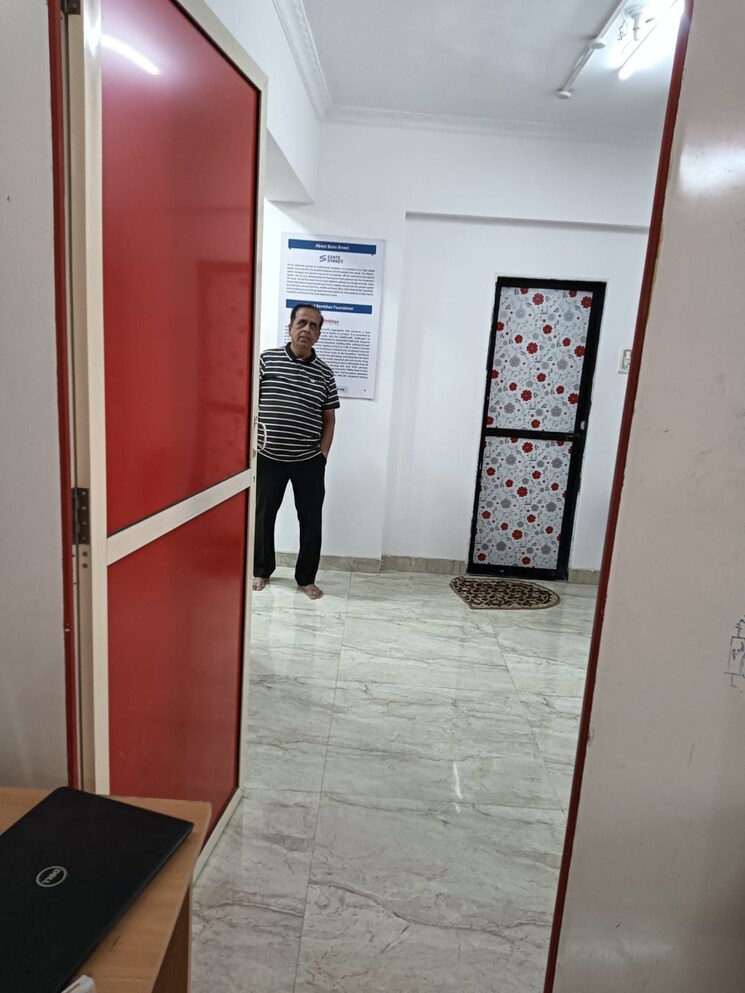 Team Area, dombivli west Commercial Office Space 1000 Sq.Ft. In Dombivli West Thane 8166163