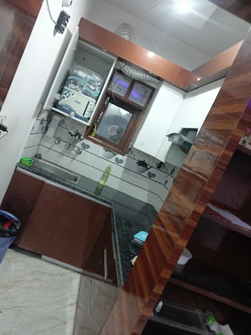 Master Bedroom in 2 BHK Builder Floor at Dwarka Mor – for Rent