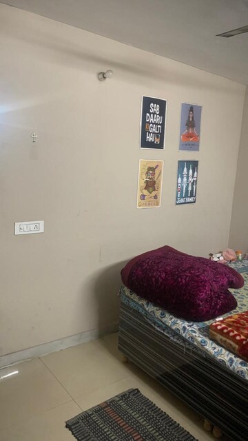 Bedroom in 1 BHK Builder Floor at Sector 51 – for Rent