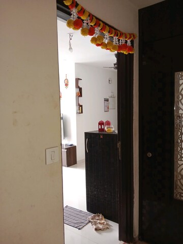 Room in 2 BHK Apartment at Lodha Upper Thane Treetops A To F And C1 C2, Anjur – for Sale