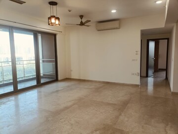 Master Bedroom in 4 BHK Apartment at Indiabulls Enigma, Sector 110 – for Rent