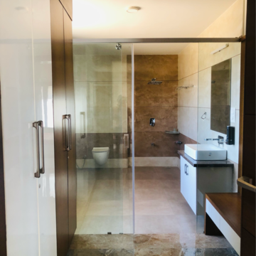 Bathroom in 5 BHK Villa at Science City – for Sale