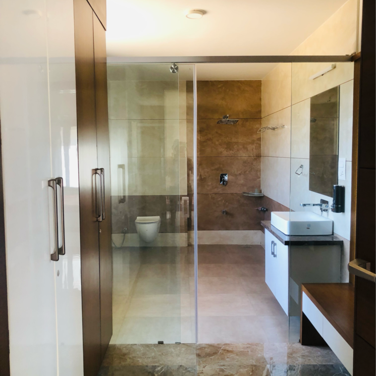 Bathroom, science city 5 Bedroom 1000 Sq.Yd. Villa In Science City Ahmedabad 8166286