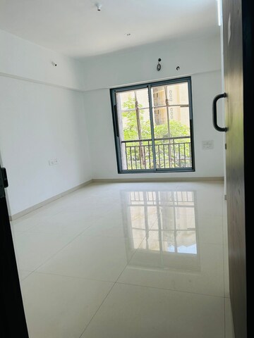 Room in 1 BHK Apartment at Cosmos Meluha, Daighar Gaon – for Sale
