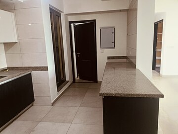 Building Lobby in 5 BHK Apartment at Indiabulls Enigma, Sector 110 – for Rent