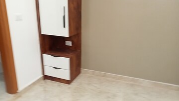 Room in 2 BHK Builder Floor at Mahavir Enclave 1 – for Rent