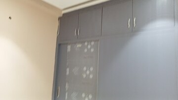 Furnished Amenities in 2 BHK Builder Floor at Mahavir Enclave 1 – for Rent