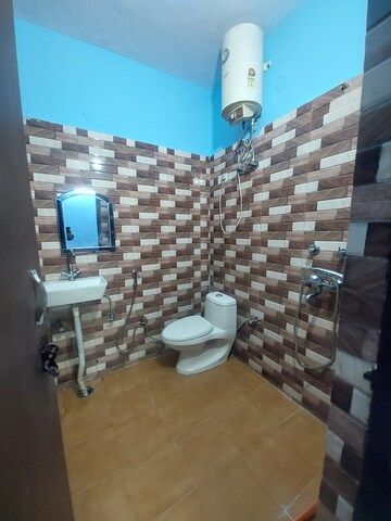 Staircase in 1.5 BHK Builder Floor at Vaishali Sector 4 – for Rent