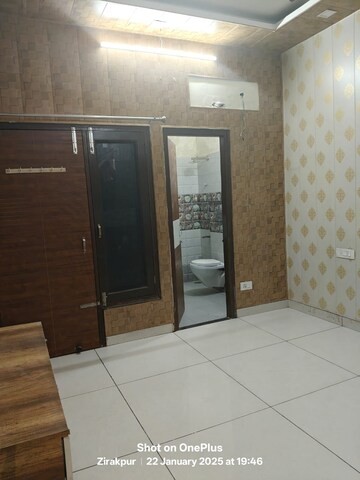 Bathroom in 3 BHK Apartment at Penta Homes, Vip Road – for Rent
