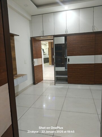 Kitchen in 3 BHK Apartment at Penta Homes, Vip Road – for Rent