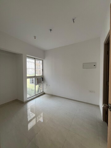 Room in 2 BHK Apartment at Lodha Crown Taloja Quality Homes, Dombivli East – for Rent
