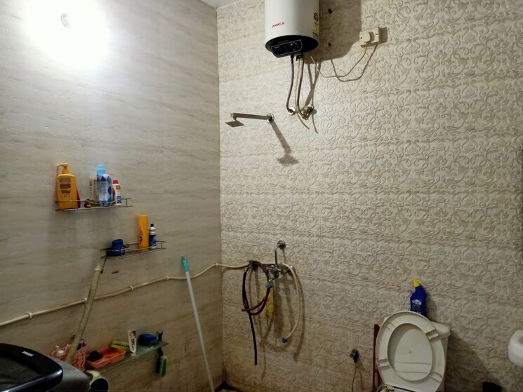 Bathroom, penta-homes 3 Bedroom 1800 Sq.Ft. Villa In Vip Road Zirakpur 8166343