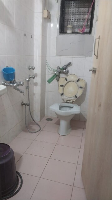 Bathroom in 6 BHK Independent House at New Panvel East – for Sale