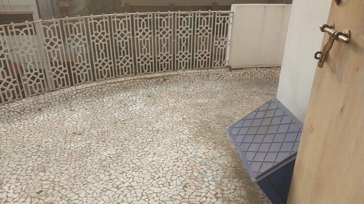 Balcony, new panvel east 6 Bedroom 150 Sq.Mt. Independent House In New Panvel East Navi Mumbai 8166374