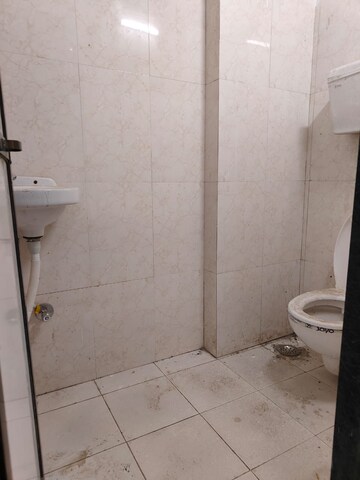 Bathroom in 2 BHK Apartment at Aditi Apartment Andheri, Andheri West – for Sale