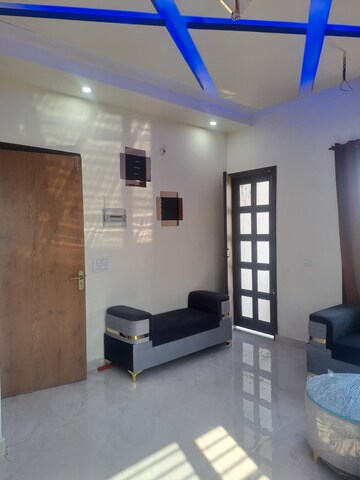 Master Bedroom in 2.5 BHK Builder Floor at Dhakoli Village – for Sale