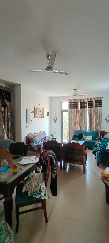 Living Room in 2 BHK Apartment at Vatika City Homes, Sector 83 – for Rent