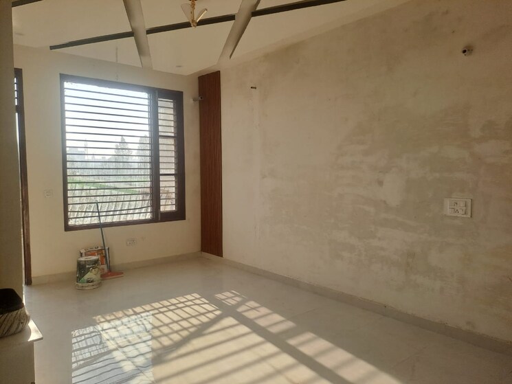 Room, dhakoli 2.5 Bedroom 900 Sq.Ft. Independent House In Dhakoli Zirakpur 8166412