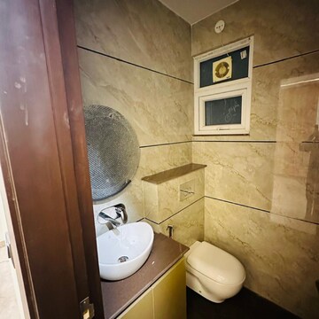 Bathroom in 3.5 BHK Builder Floor at Sushant Lok 2, Sector 56 – for Rent