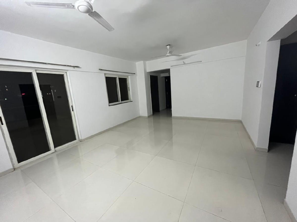 2 BHK + Pooja Room Apartment For Sale in Dosti Greenscape