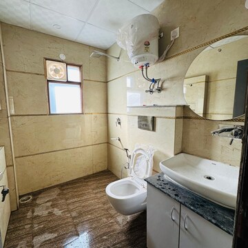 Bathroom in 2.5 BHK Builder Floor at Sushant Lok 3, Sector 57 – for Rent