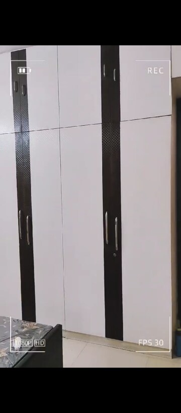 Room in 2 BHK Independent House at Sector 52 – for Rent