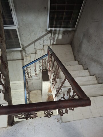 Staircase in 1.5 BHK Independent House at Jawahar Nagar – for Rent