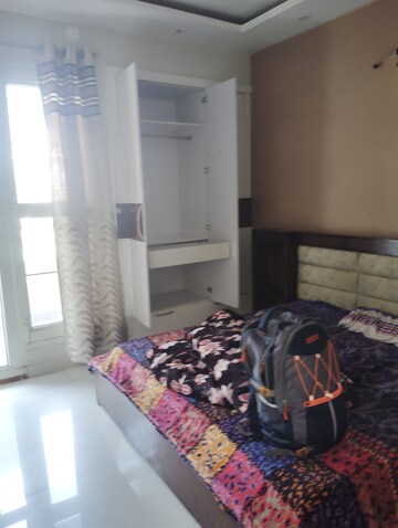 Bedroom in 2 BHK Apartment at Sector 115 – for Rent