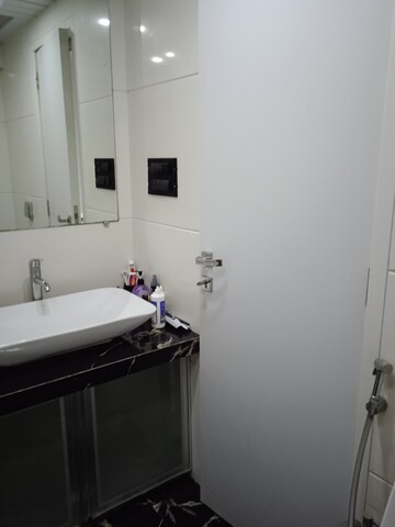 Bathroom in 3 BHK Apartment at Swastik Solitaire, Chembur – for Sale