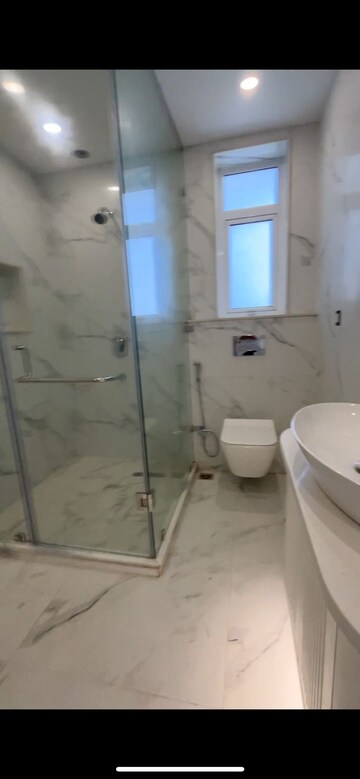 Bathroom in 4 BHK Builder Floor at Unitech South City II, Sector 50 – for Rent